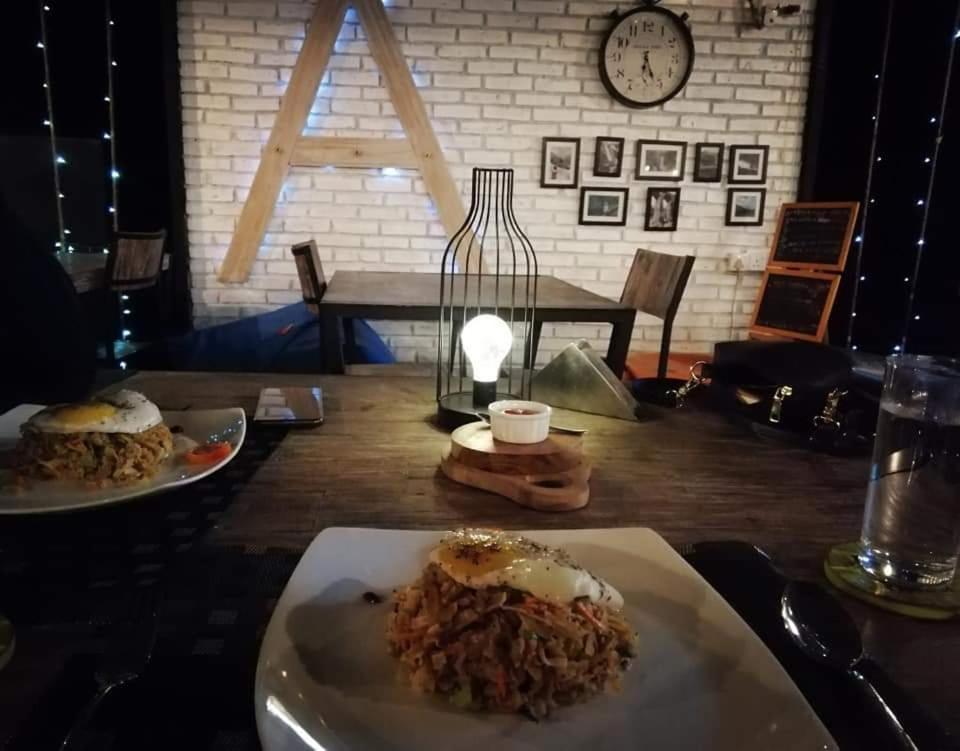 Area 4 Eco Cubes Apartment Ella Luaran gambar